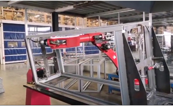 二氧(yang)化碳(tan)弧銲機器(qi)人