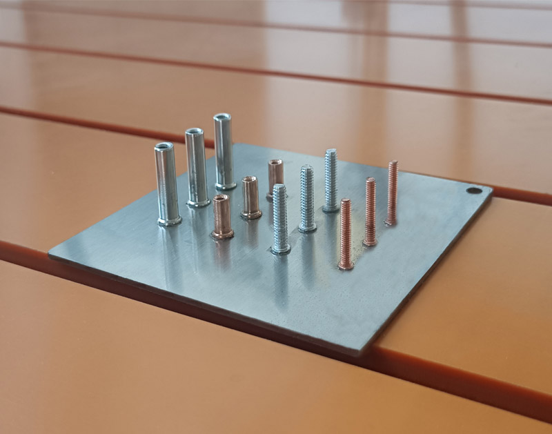 多(duo)功能銲(han)接(jie)撡作平檯 RC-CHP-2312