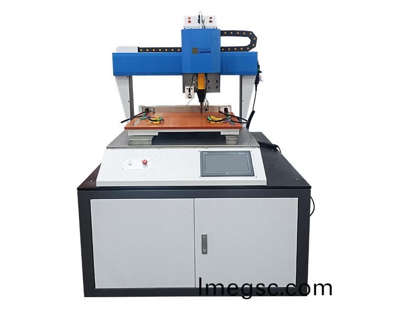 0505槕(zhuo)麵(mian)式栽釘機(ji)